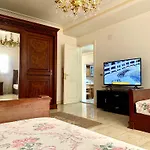 Al Madinah Al Munawara Building