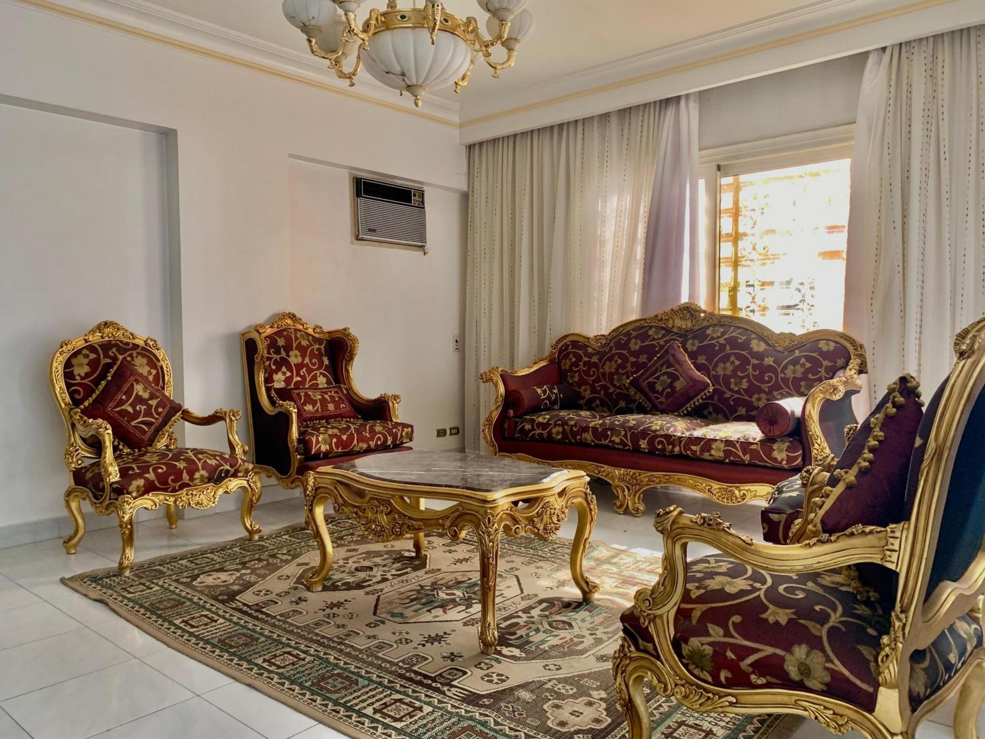 Al Madinah Al Munawara Building